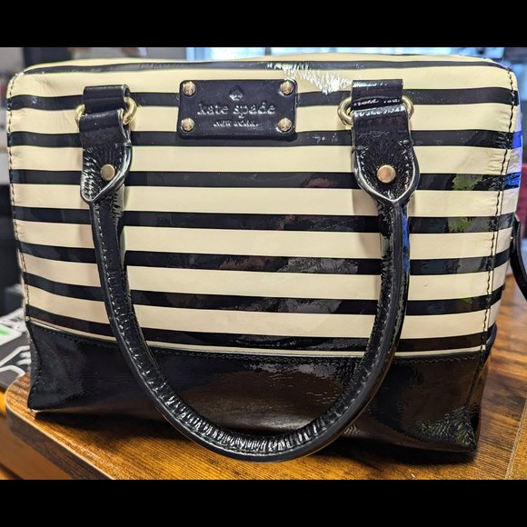 Kate Spade Wellesley Alessa Patent Black Cream Satchel Purse - Picture 2 of 8